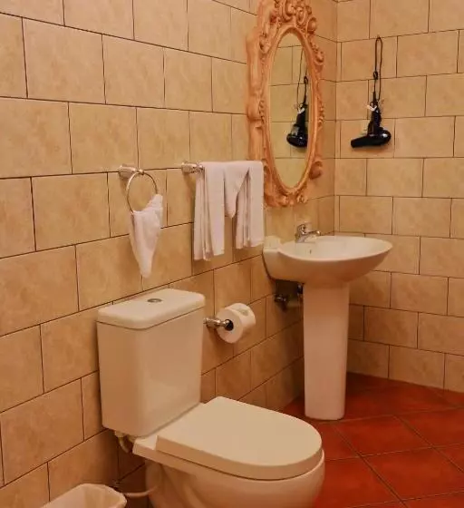 Fotos del hotel Genessis:  4