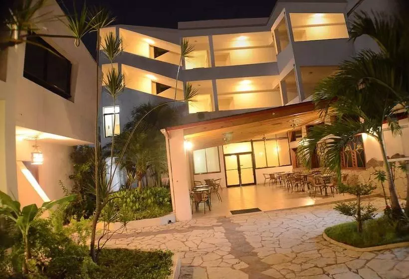 Fotos del hotel Tropicana:  4