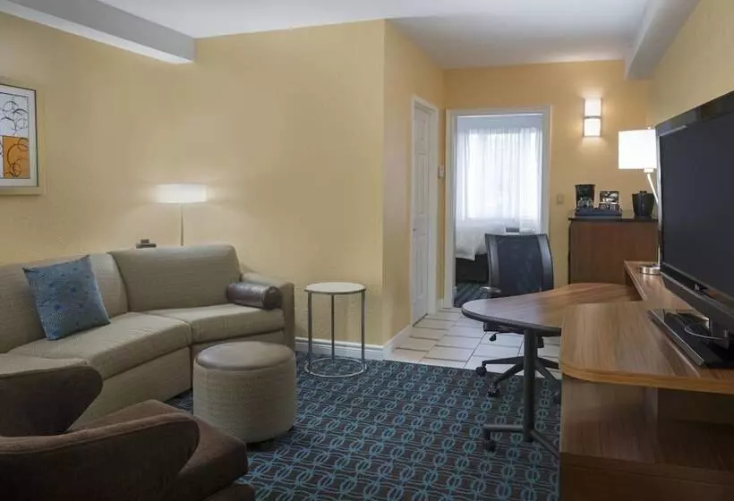Fotos del hotel Fairfield Inn & Suites By Marriott Ottawa Kanata:  20