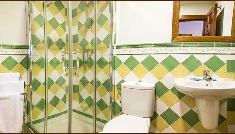 Fotos del hotel Posada Del Tio Juanón:  4