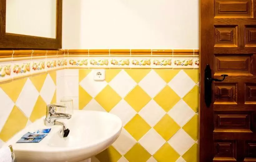 Fotos del hotel Posada Del Tio Juanón:  19