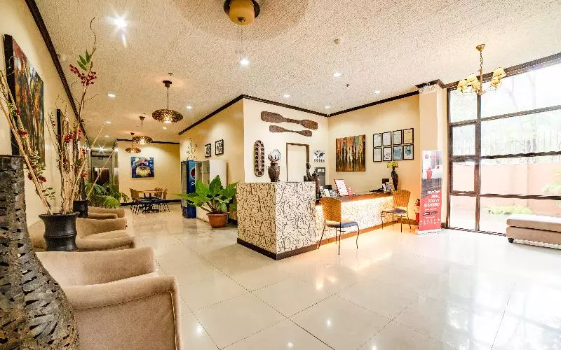 Reddoorz Plus Near Rizal Junction