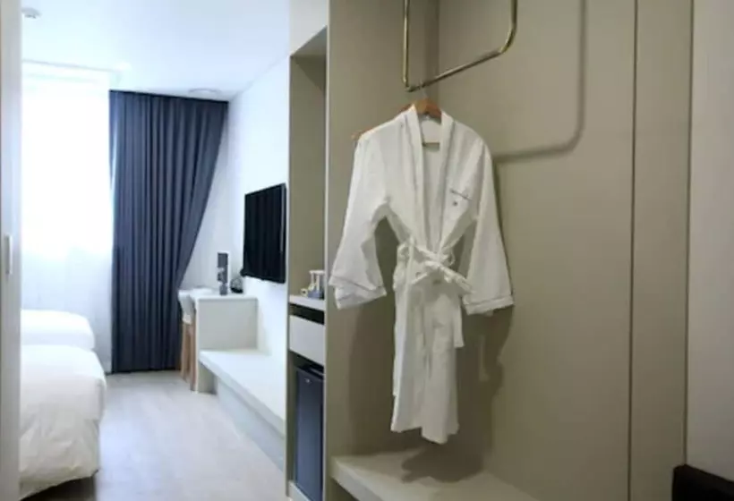 Fotos del hotel Bricks:  14