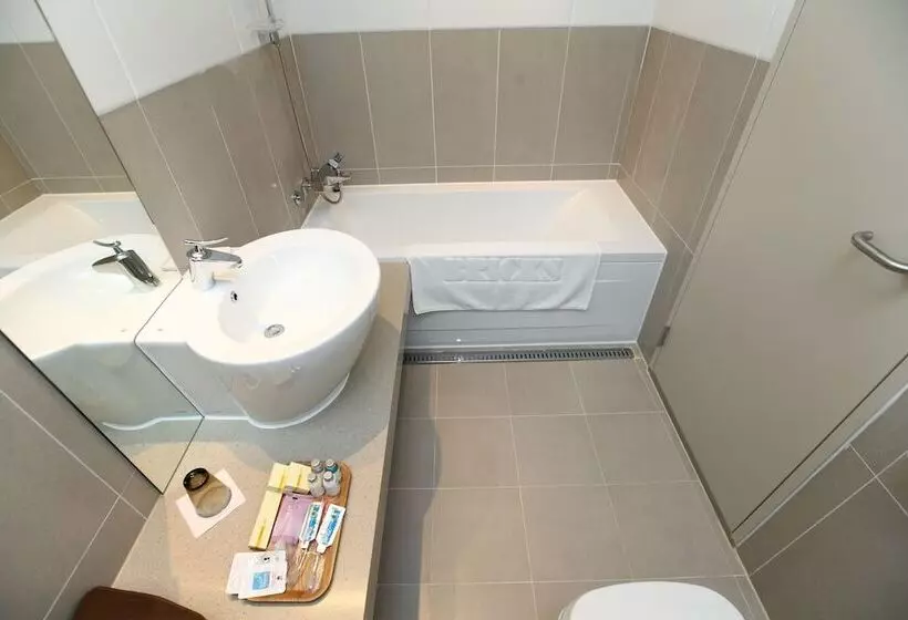 Fotos del hotel Bricks:  4