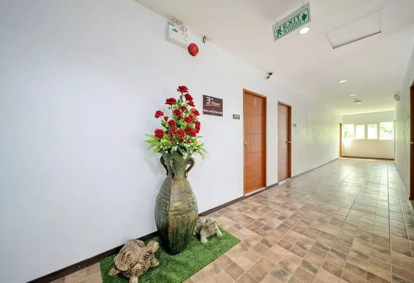 Fotos del hotel Naiyang Place Phuket Airport:  2