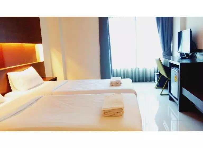 The Bangkok Airport Link Suite