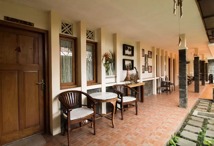 Fotos del hotel De  Tropis Family Guest House:  4