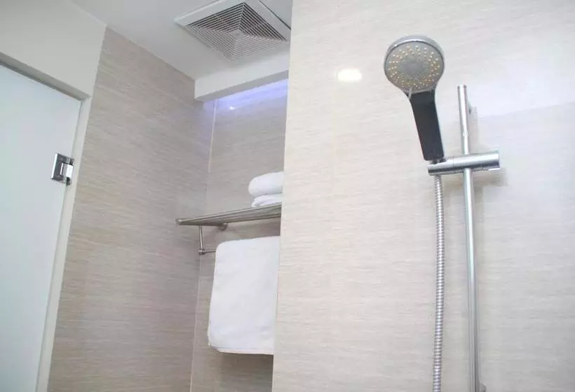 Fotos del hotel Zen Rooms Kusuma Bangsa:  10