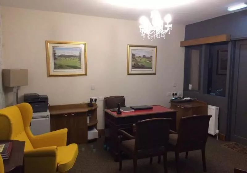 Fotos del hotel Crosshill House:  6