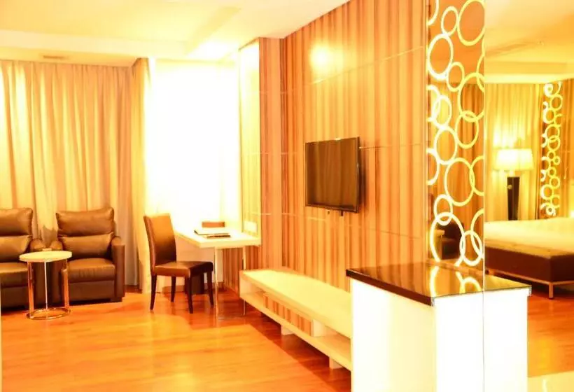 Fotos del hotel Nagoya Hill Hotel Batam:  4