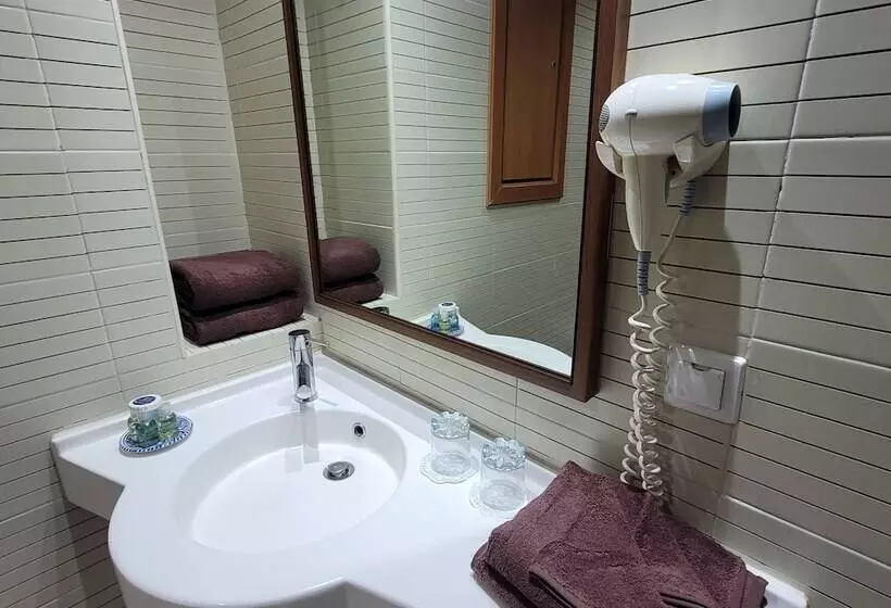 Fotos del hotel Tiba:  23