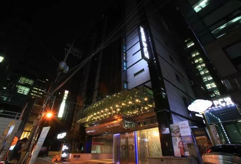 Fotos del hotel The Ace:  6