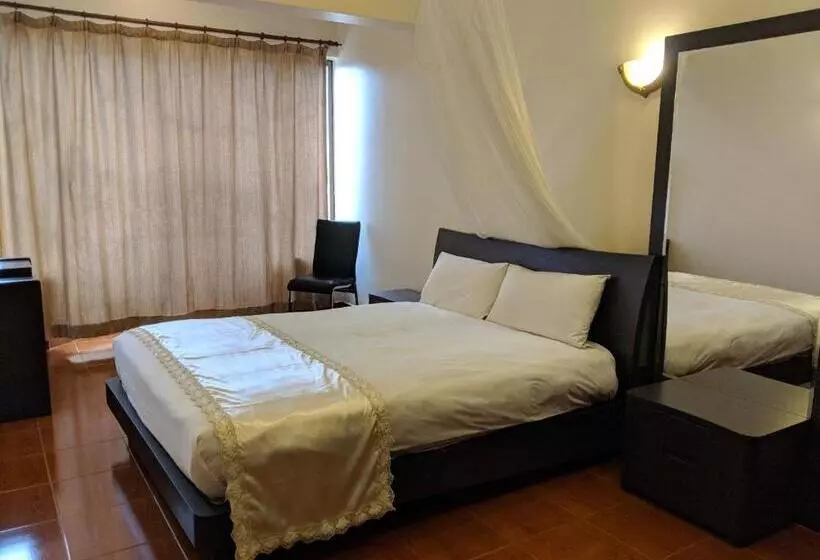Fotos del hotel Prestige Hotel Suites:  20