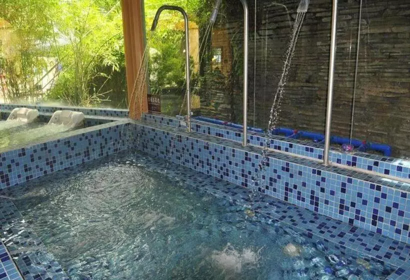 Fotos del hotel Huashuiwan No.1 Hot Springs:  14