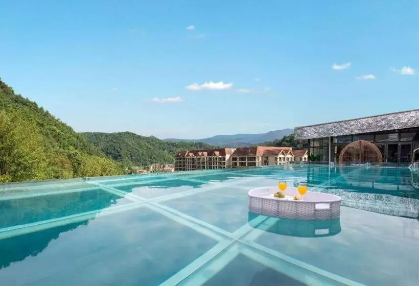 Fotos del hotel Huashuiwan No.1 Hot Springs:  19