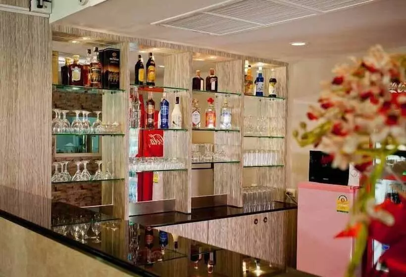 Fotos del hotel Nrc Residence:  5