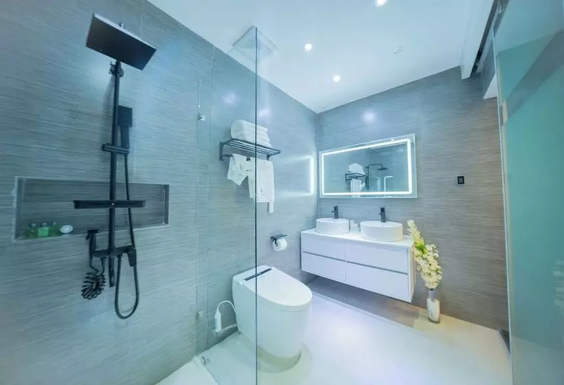Fotos del hotel Luks Lofts Hotel & Residences:  17