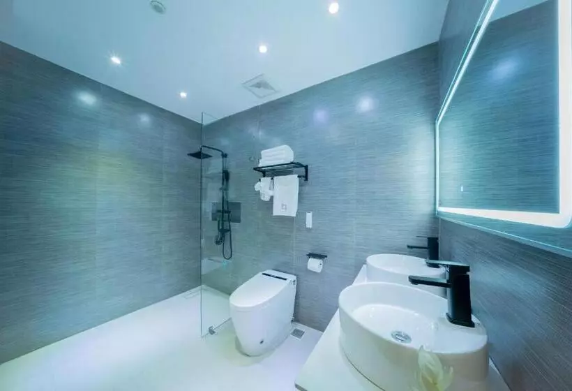 Fotos del hotel Luks Lofts Hotel & Residences:  9