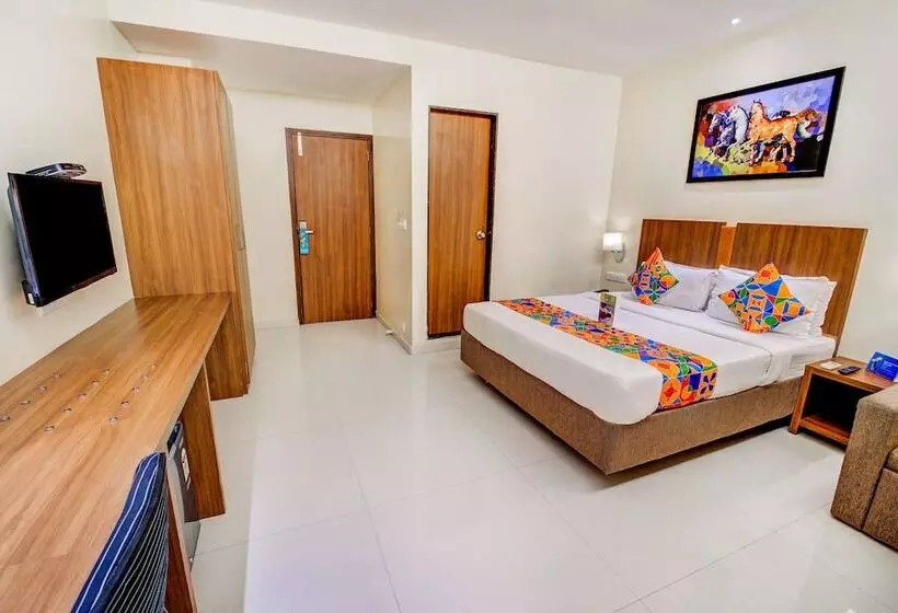 Fotos del hotel Fab Royal International:  21