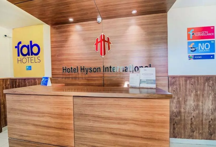 Fotos del hotel Fab Royal International:  5