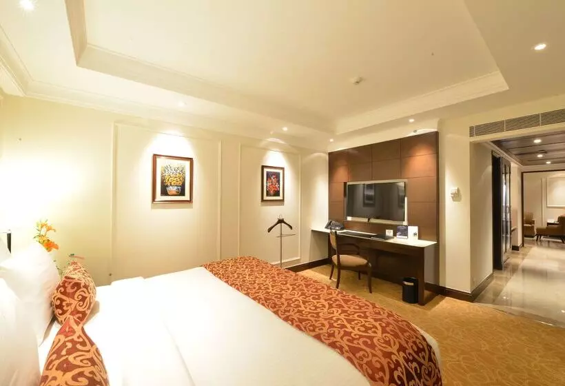 Fotos del hotel Ramada Plaza Chennai:  19