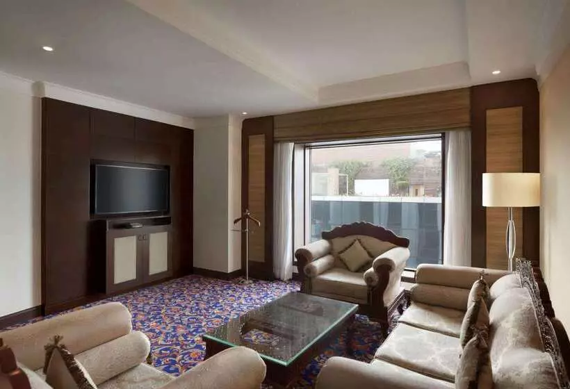 Fotos del hotel Ramada Plaza Chennai:  25