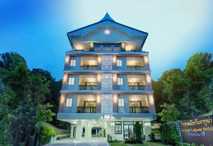Anchan Laguna