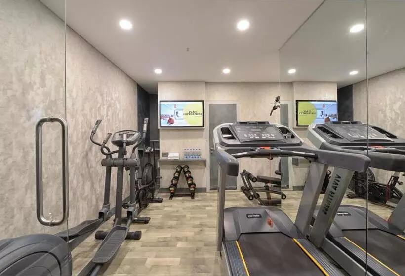 Fotos del hotel Regenta Central Antarim Ahmedabad:  4