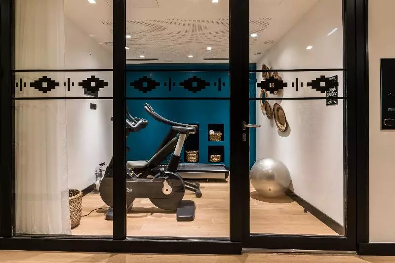 Fotos del hotel Laz' Hotel Spa Urbain Paris:  11
