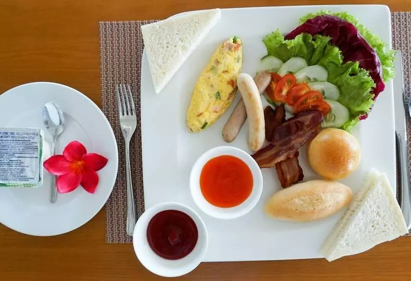 Le Hoang Beach Hotel Danang
