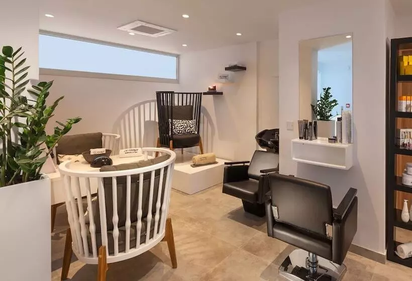 Fotos del hotel The Blue Ivy Hotel & Suites:  13