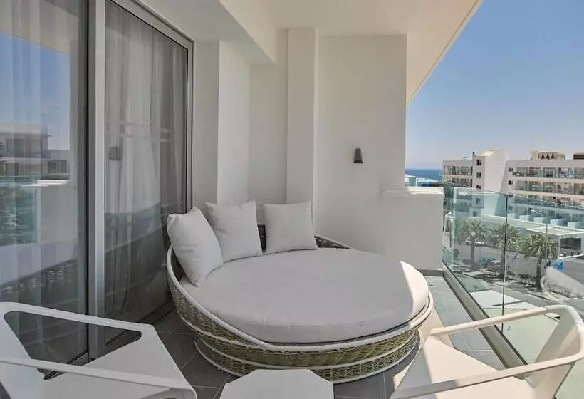 Fotos del hotel The Blue Ivy Hotel & Suites:  21