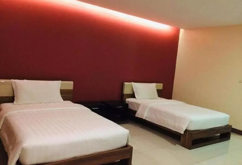 Fotos del hotel Ybc Grand:  5