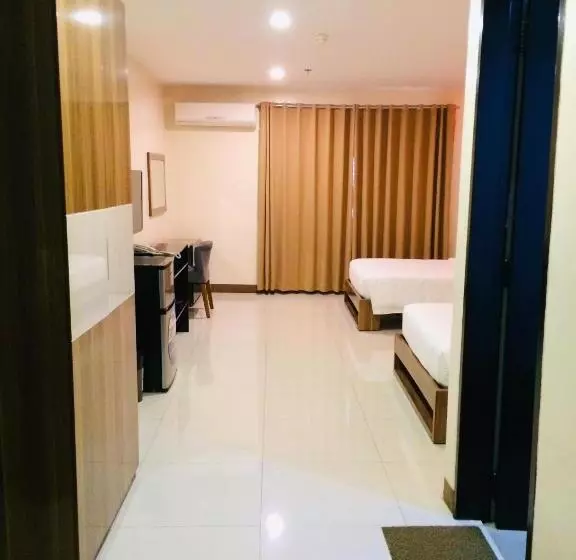 Fotos del hotel Ybc Grand:  16