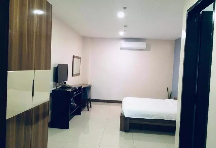 Fotos del hotel Ybc Grand:  18
