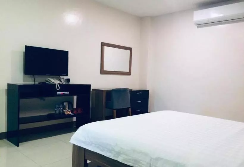 Fotos del hotel Ybc Grand:  11