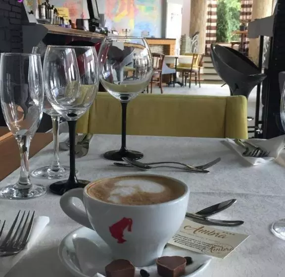Fotos del hotel Ambra Boutique Hotel & Bistro:  8