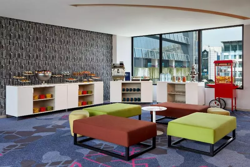 Fotos del hotel Aloft Jakarta Wahid Hasyim:  7
