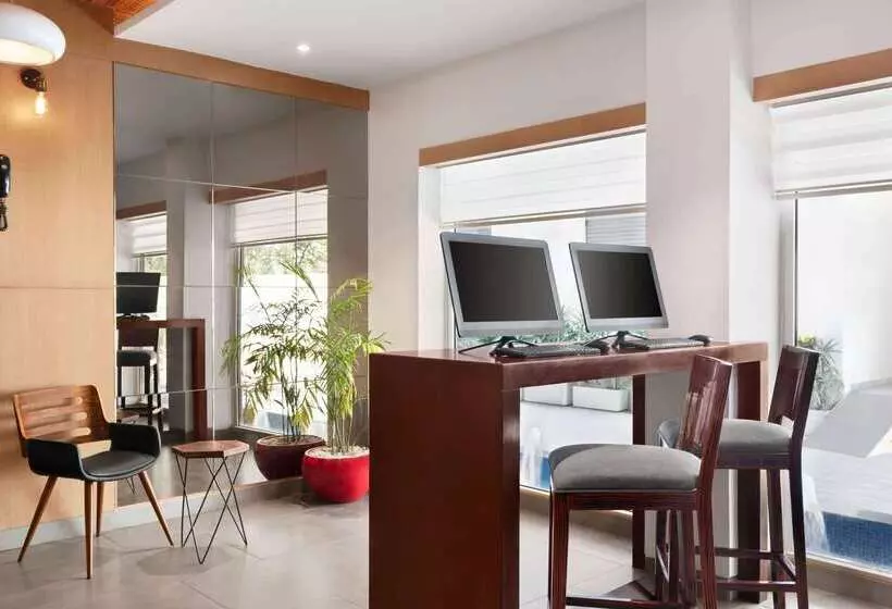 Fotos del hotel Howard Johnson By Wyndham, Kolkata Airport:  8