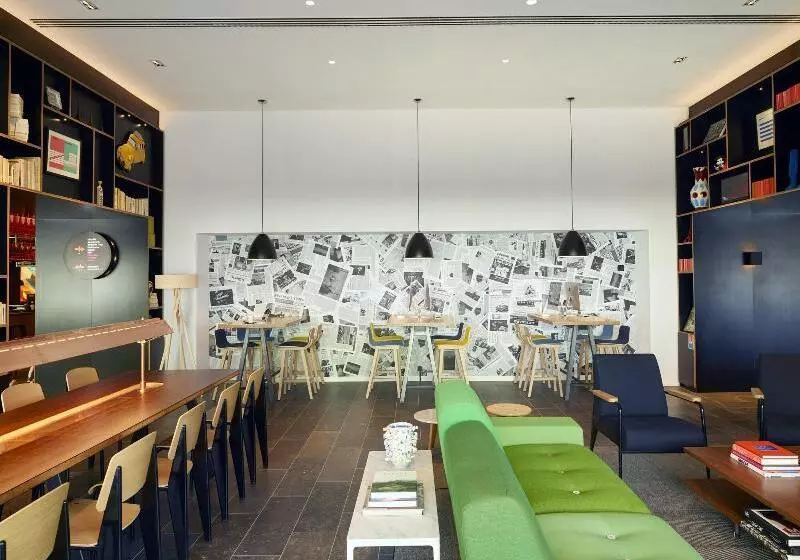 Fotos del hotel Citizenm Paris Gare De Lyon:  2