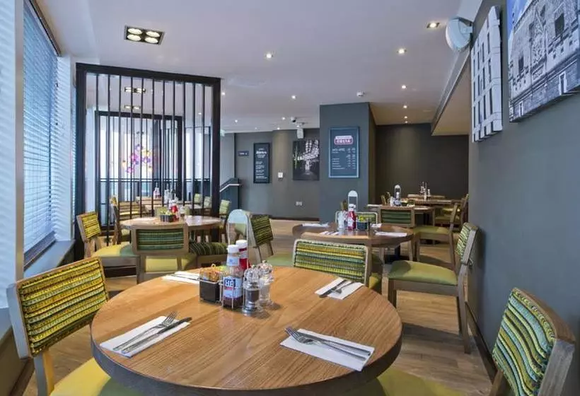 Fotos del hotel Premier Inn Southwark Borough High Street:  2