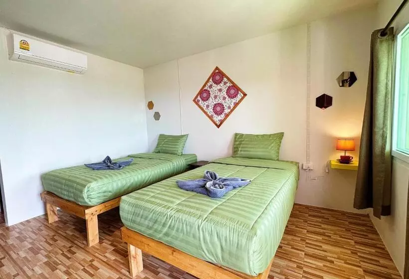 Fotos del hotel Cottage Hill At Lanta:  23