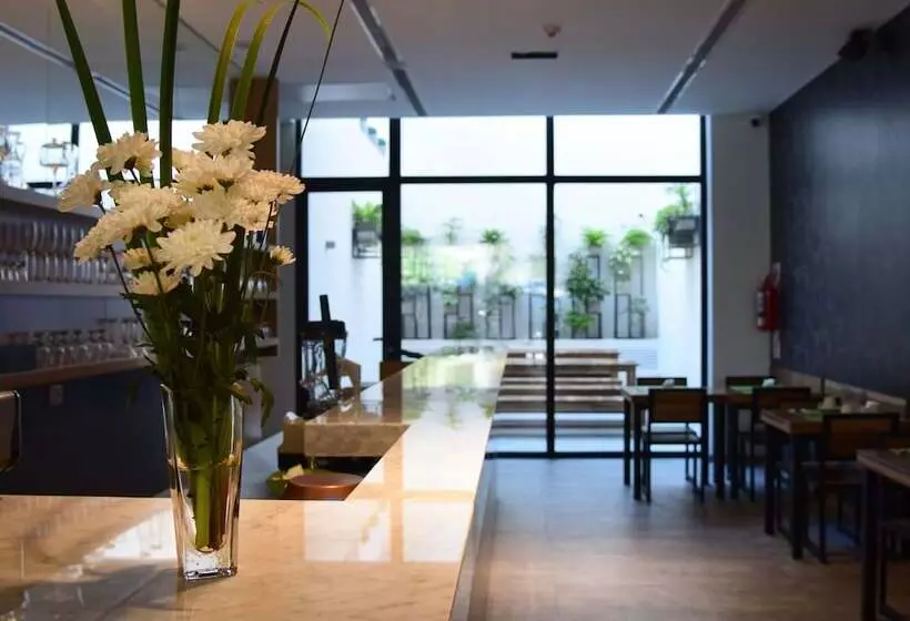 Fotos del hotel Own Madero:  2