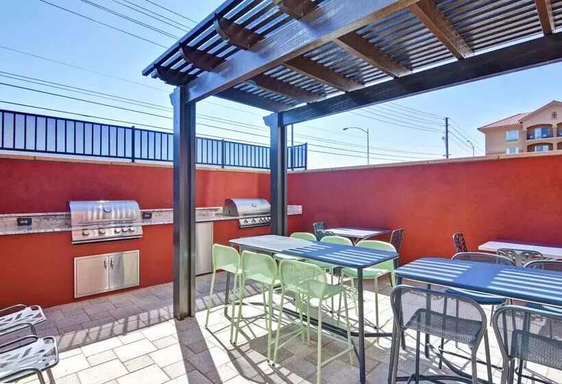 Fotos del hotel Home2 Suites By Hilton Las Vegas Strip South:  5