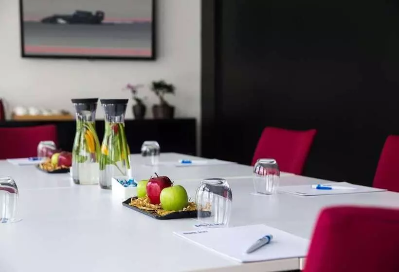 Fotos del hotel Park Inn By Radisson Dubai Motor City:  114