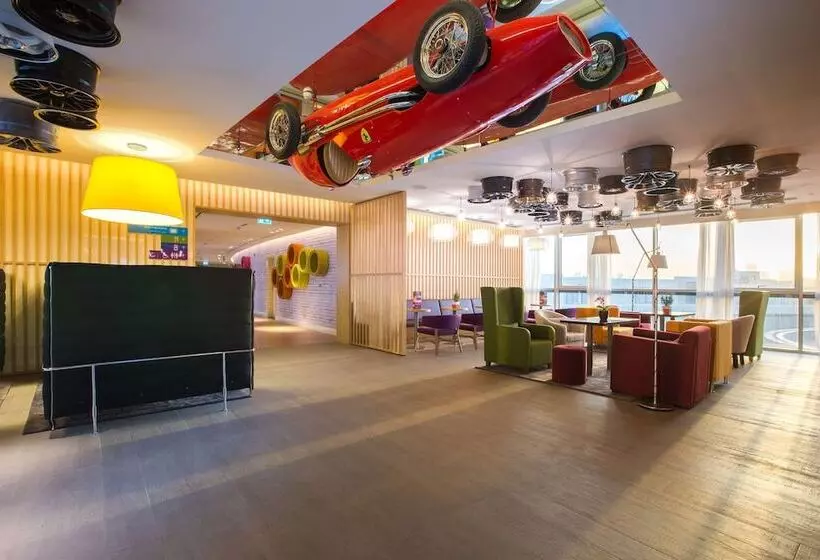 Fotos del hotel Park Inn By Radisson Dubai Motor City:  4