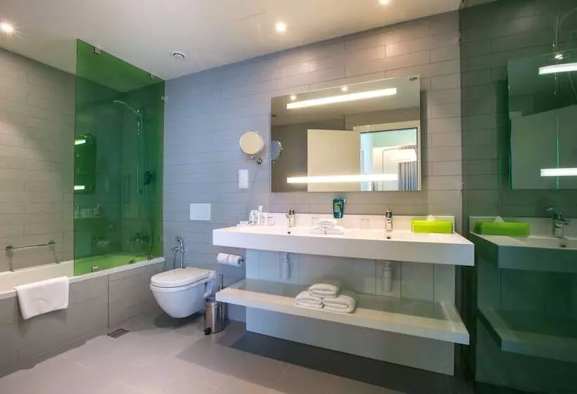 Fotos del hotel Park Inn By Radisson Dubai Motor City:  25