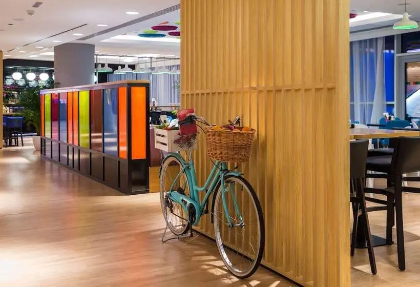 Fotos del hotel Park Inn By Radisson Dubai Motor City:  43