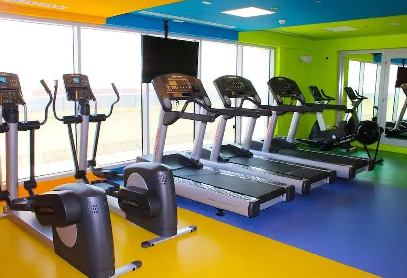 Fotos del hotel Park Inn By Radisson Dubai Motor City:  51