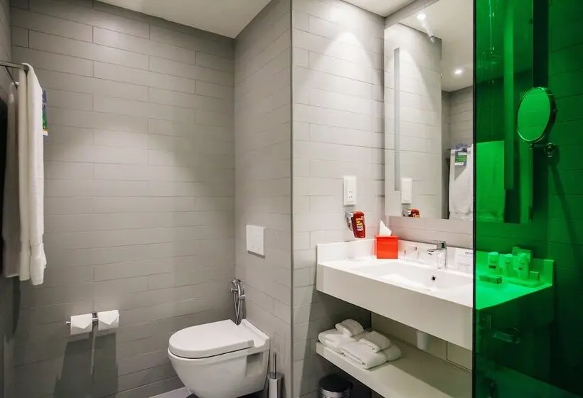 Fotos del hotel Park Inn By Radisson Dubai Motor City:  59